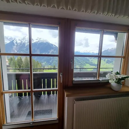 Apartamento Haus Auer Jerzens