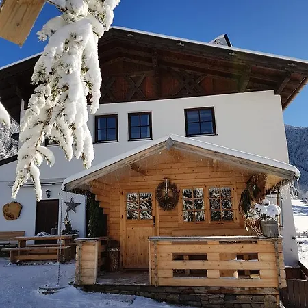 Haus Auer *